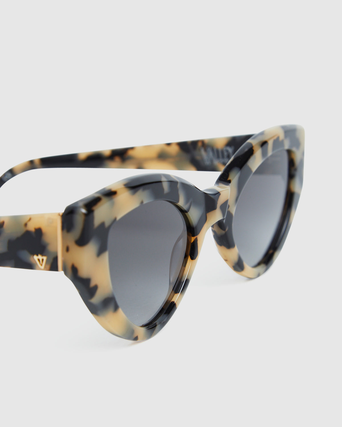 Bones Sunglasses Fawn Tort ASSORTED