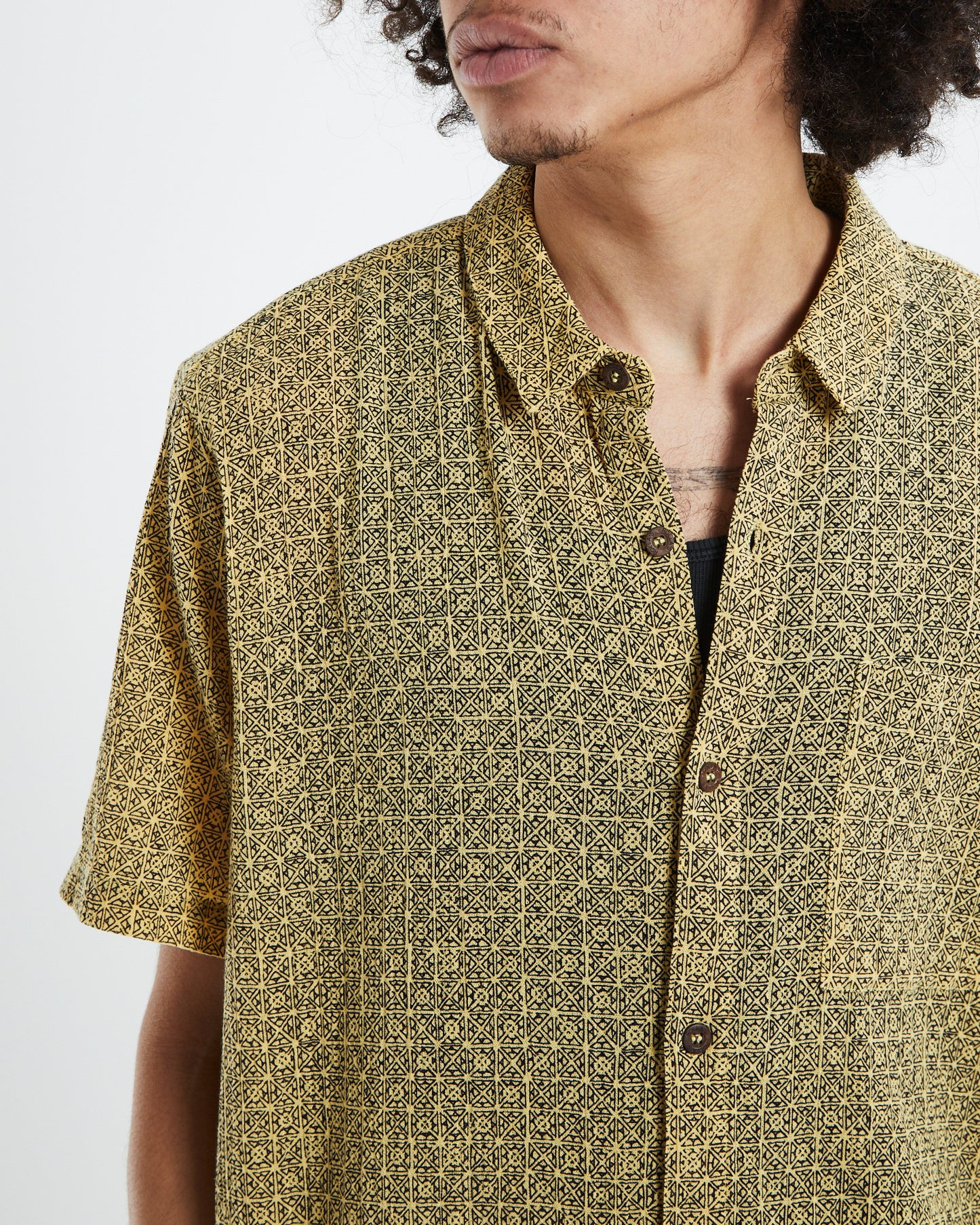Bon Tiki Short Sleeve Shirt Old Gold