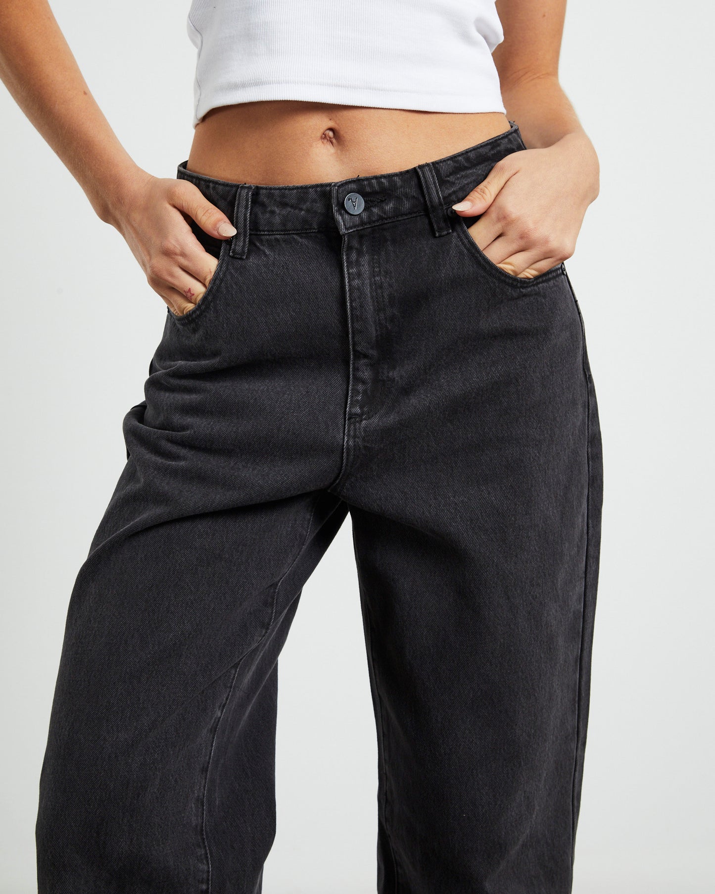 A Carrie Petite Jeans 90210 Black BLACK