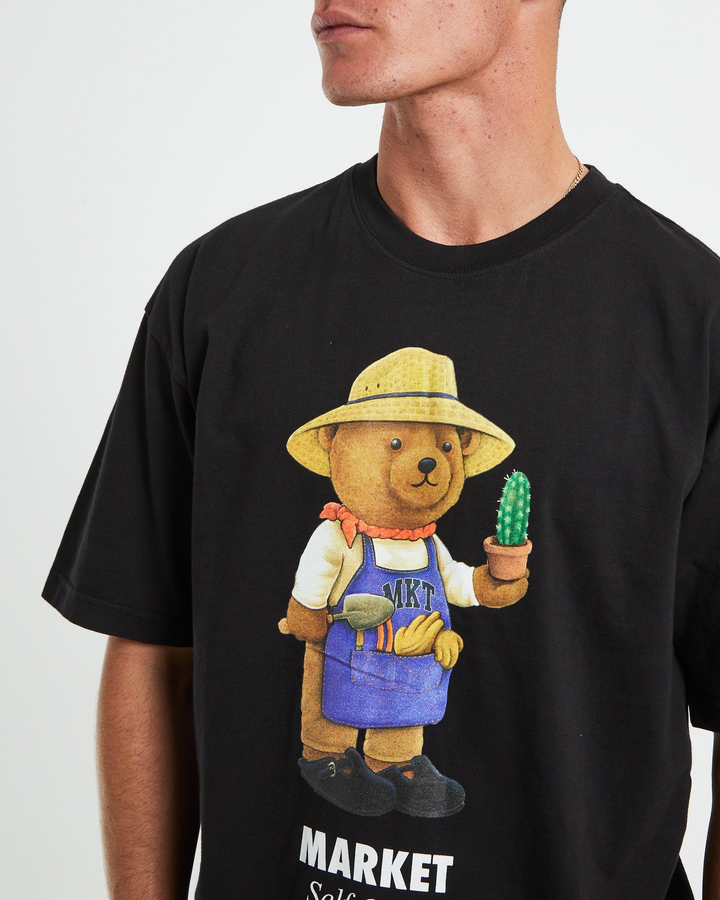 Botanical Bear Short Sleeve T-Shirt in Vintage Black