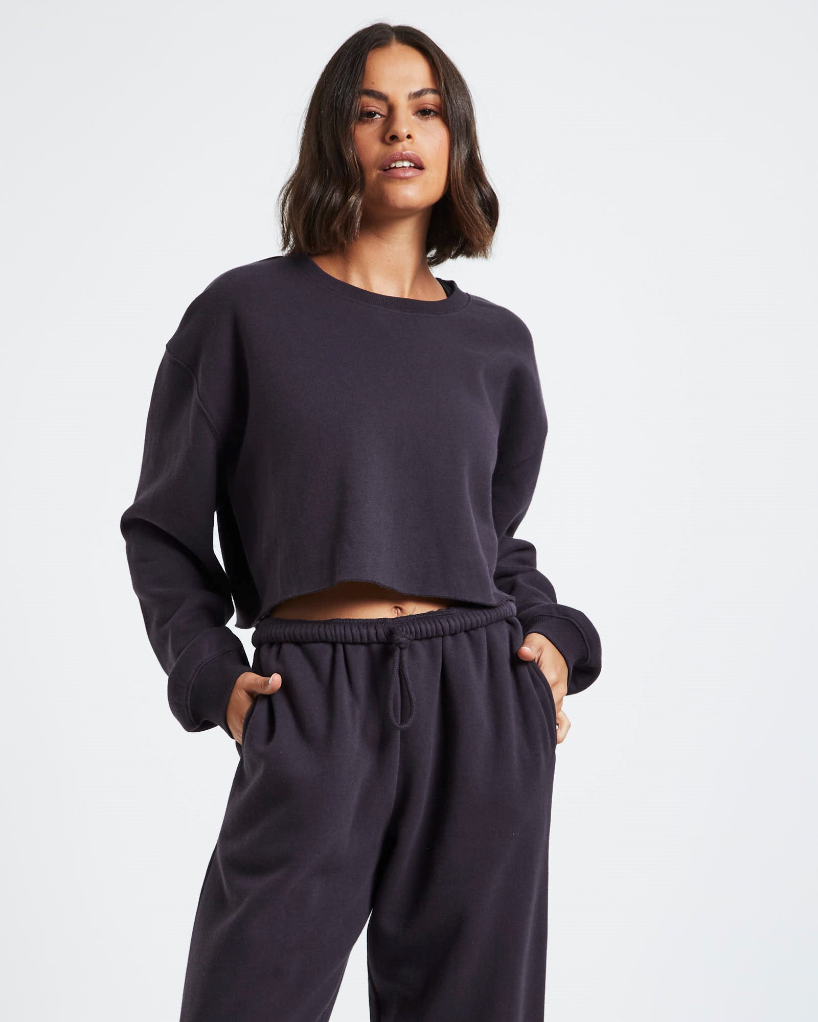Cropped Raw Hem Fleece Jumper Washed Black BLACK