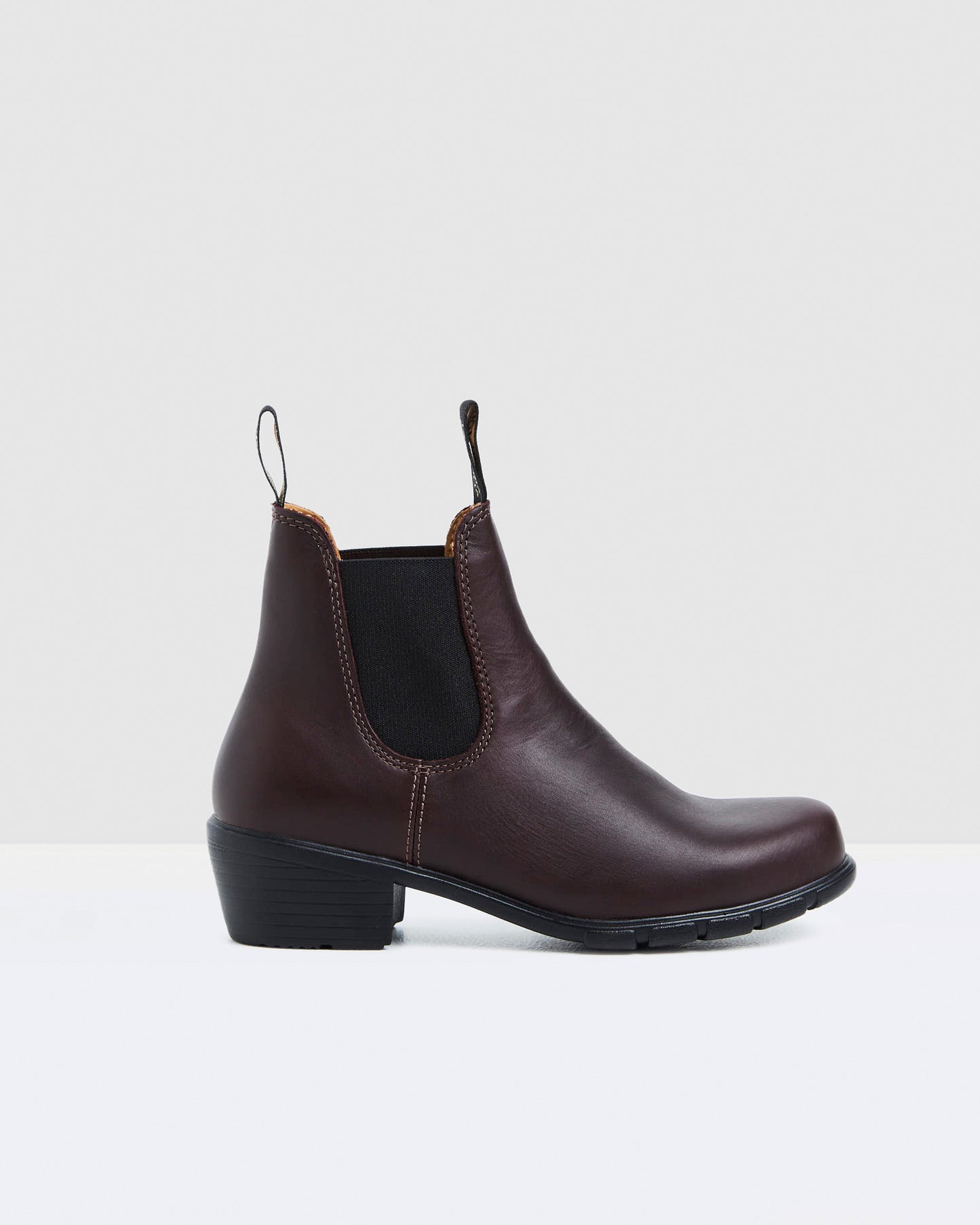 2060 Womens Heeled Boots Shiraz Red