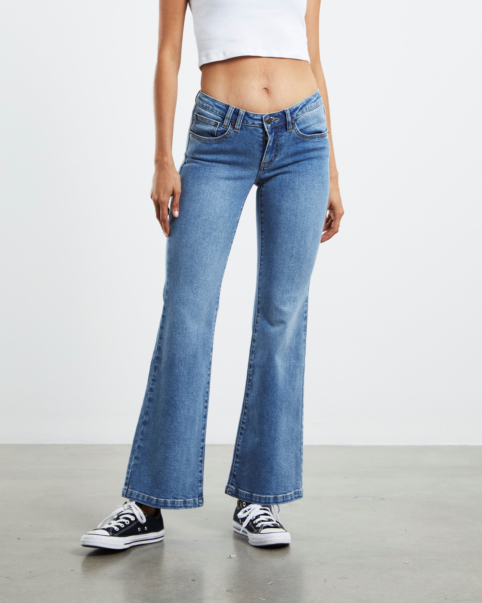 Syd Stretch Low Rise Bootleg Jeans Salty Blue BLUE