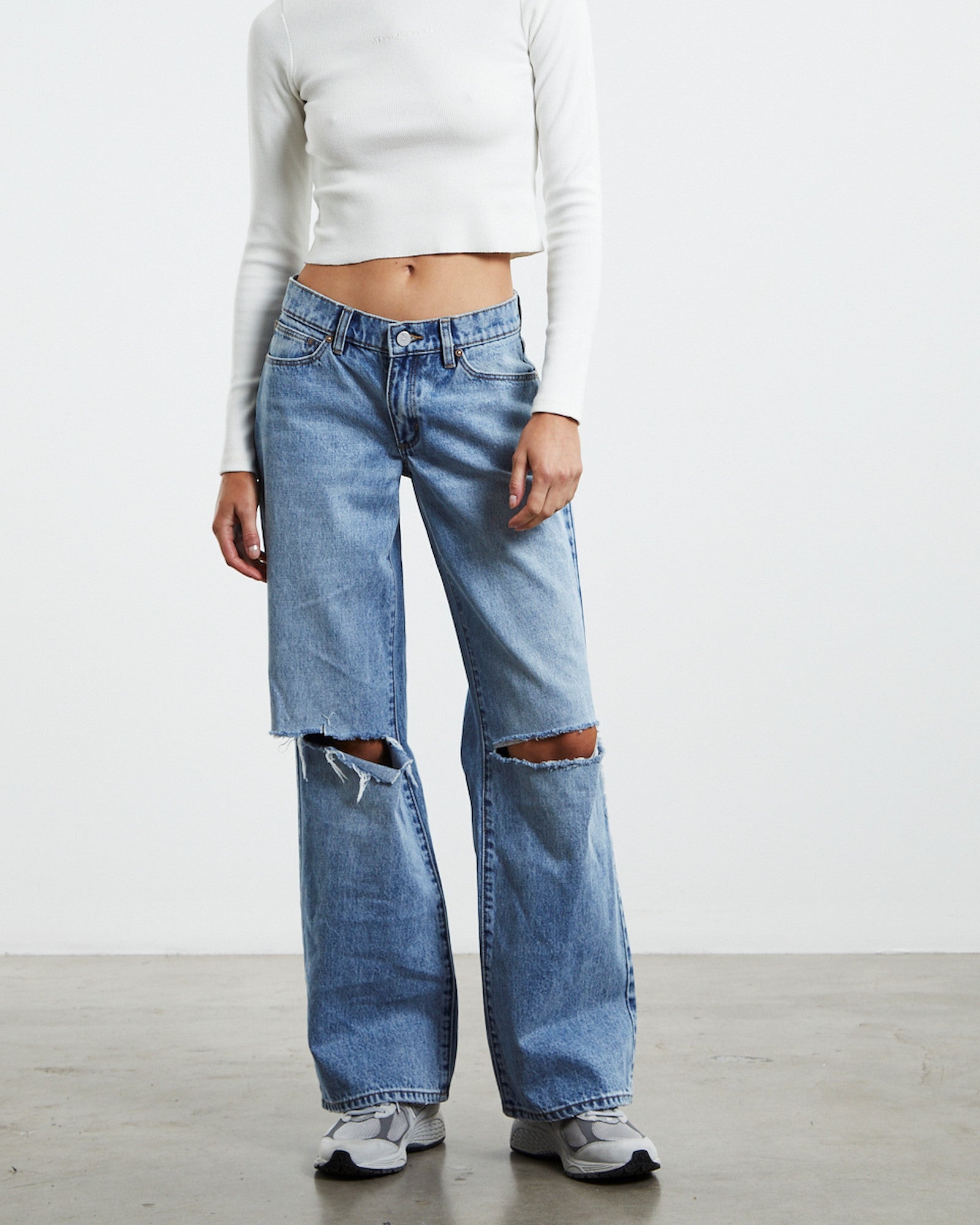 A 99 Low & Wide Jeans Susanna Rip Blue LIGHT BLUE