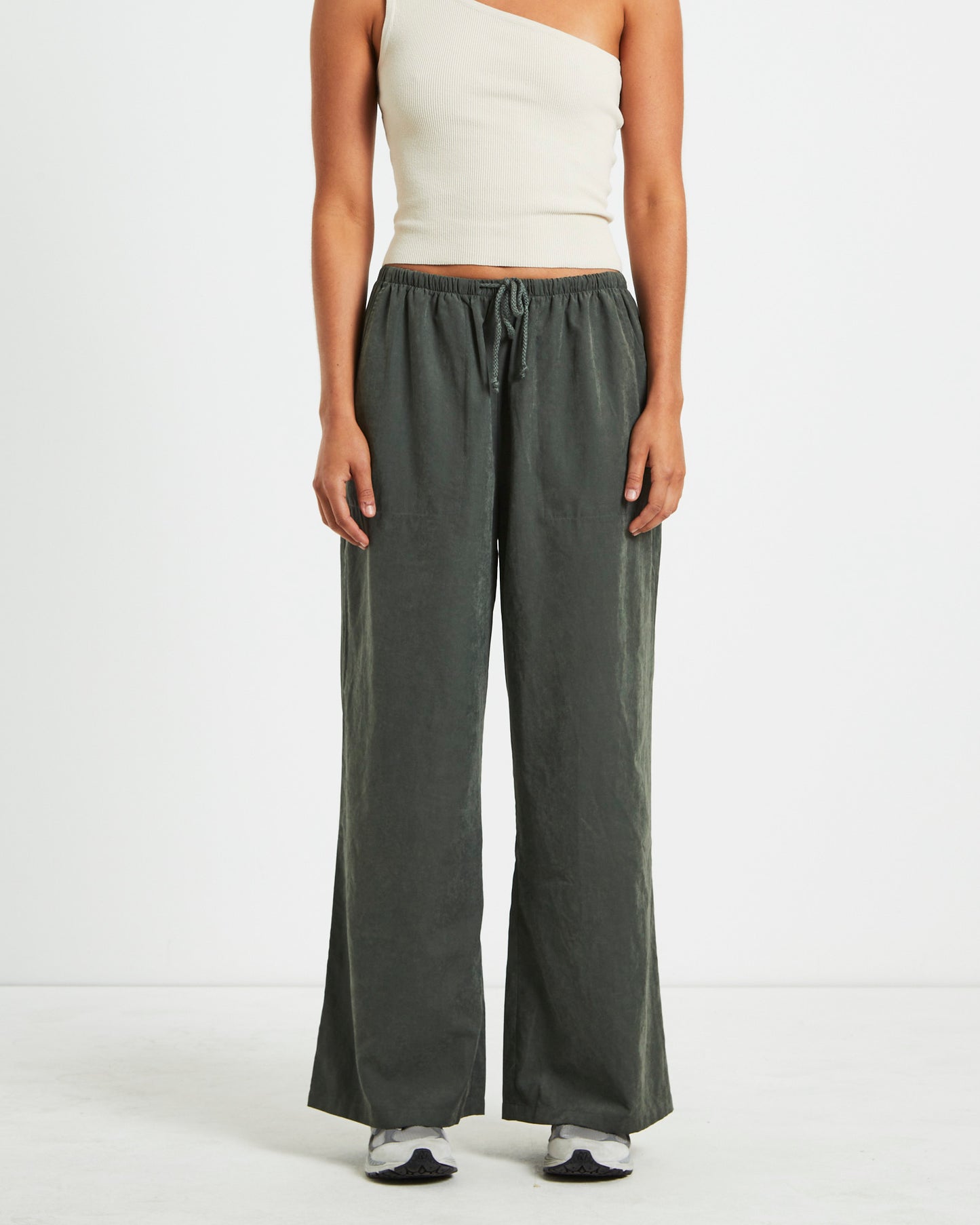 Sahara Soft Drape Coastal Pant Deep Green