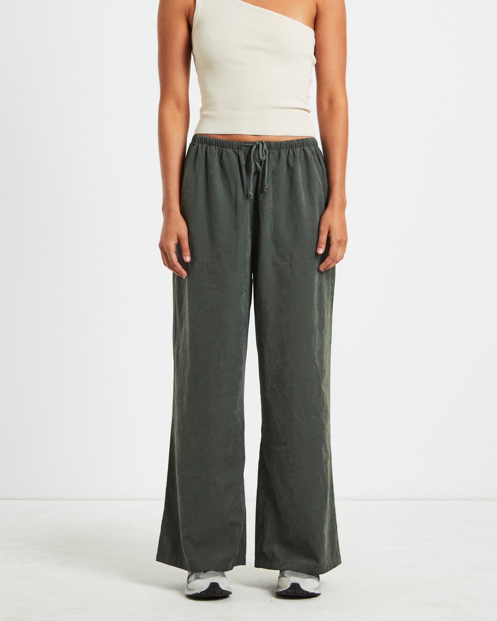 Sahara Soft Drape Coastal Pant Deep Green GREEN