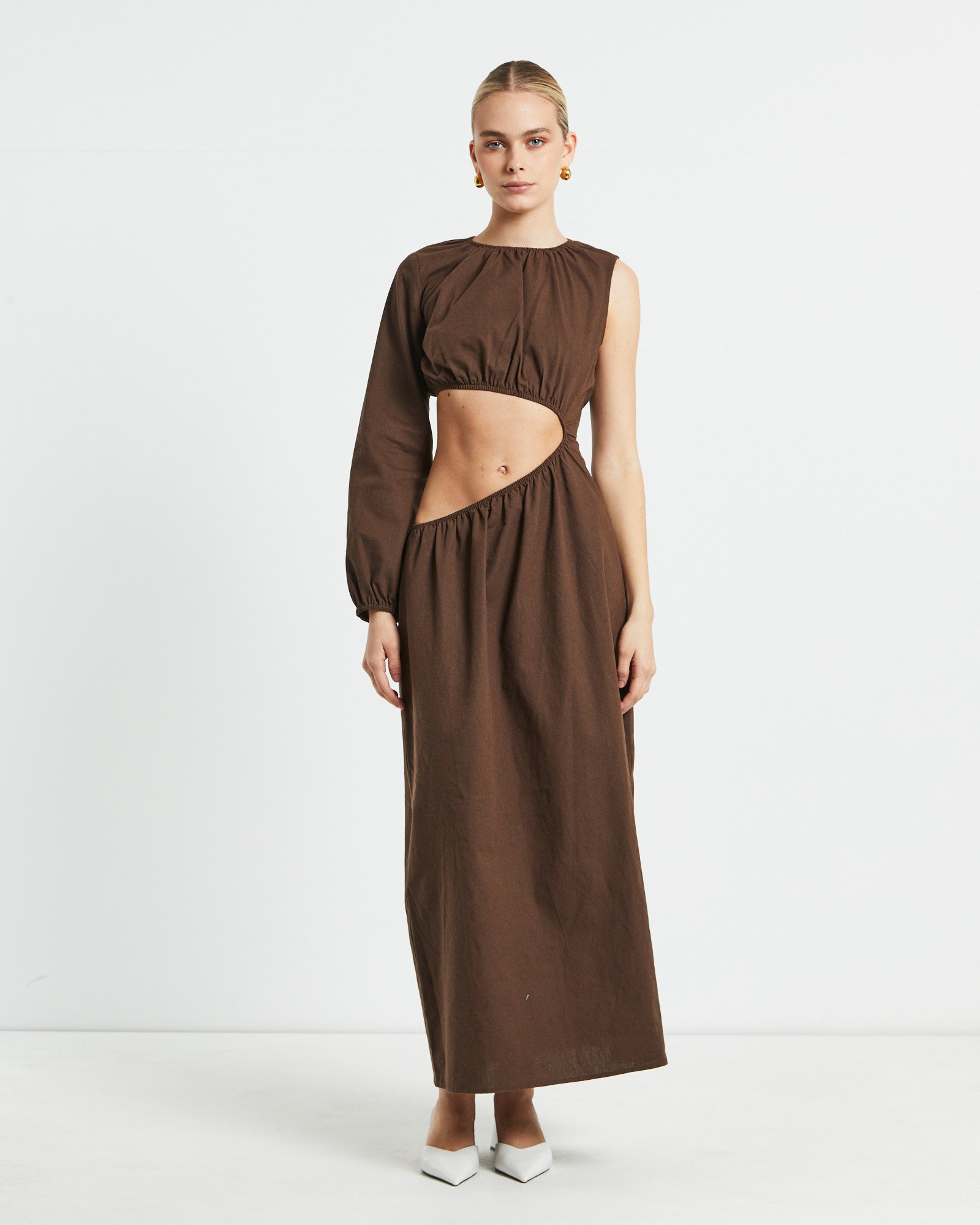 Isobel One Shoulder Cut Out Midi Dress in Chocolate BROWN