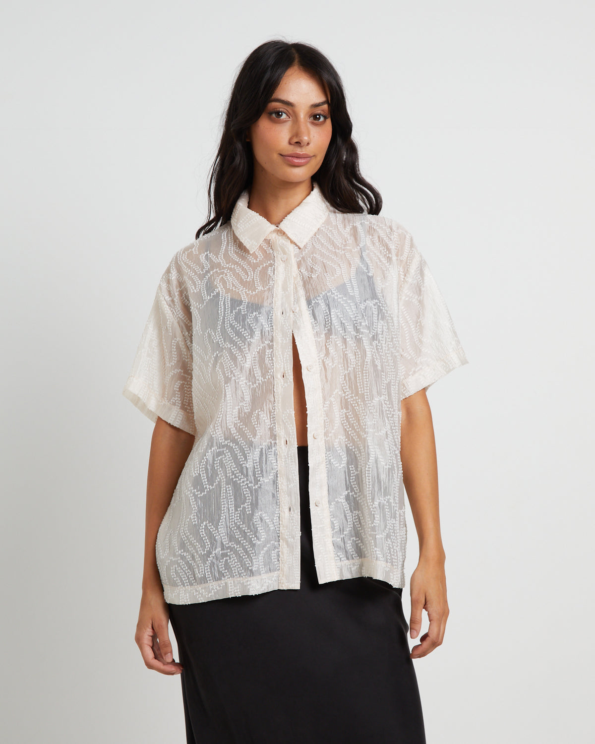 Avery Sheer Textured Short Sleeve Shirt in White WHITE