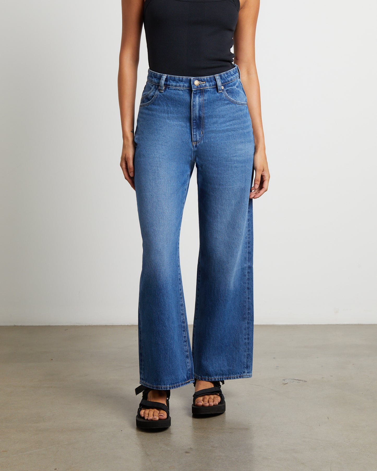 Heidi Ankle Jeans in Arizona Blue
