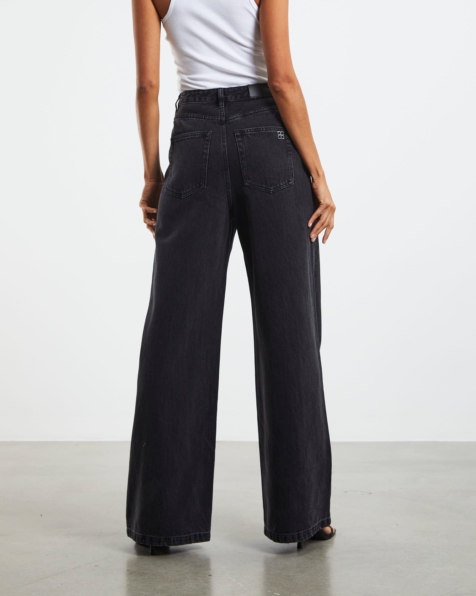 Nikita Extreme Wide Leg Jeans After Dark Black BLACK