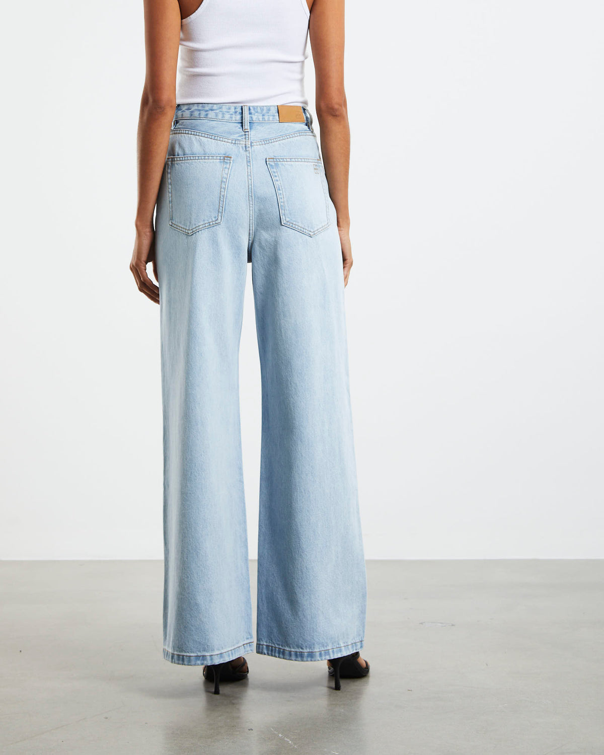 Nikita Extreme Wide Leg Jeans Maui Blue BLUE