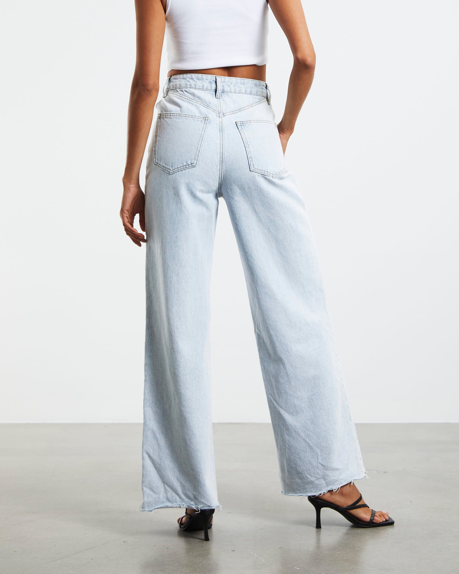 Boston Cut Out Hip Relaxed Jeans Icy Blue BLUE