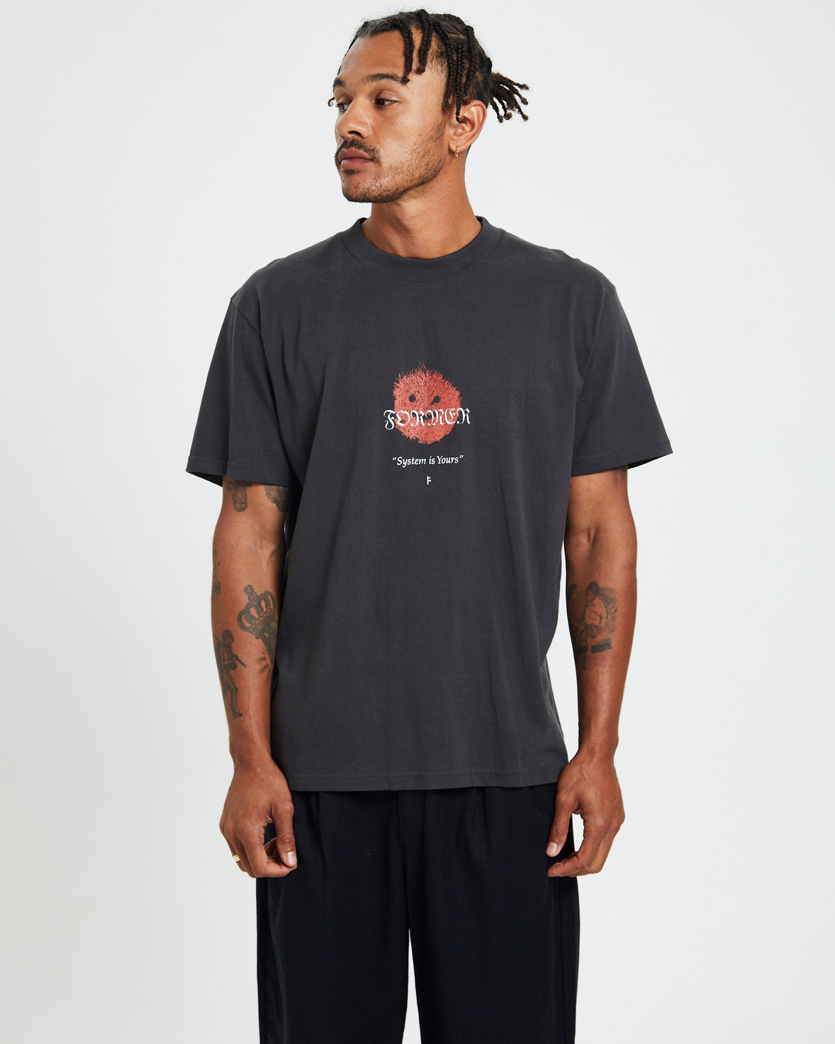 Menace T-Shirt Aged Black AGED BLACK