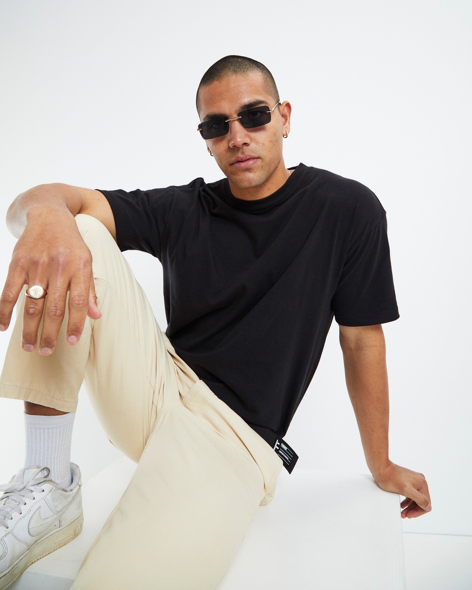 Neela Sunglasses Black BLACK