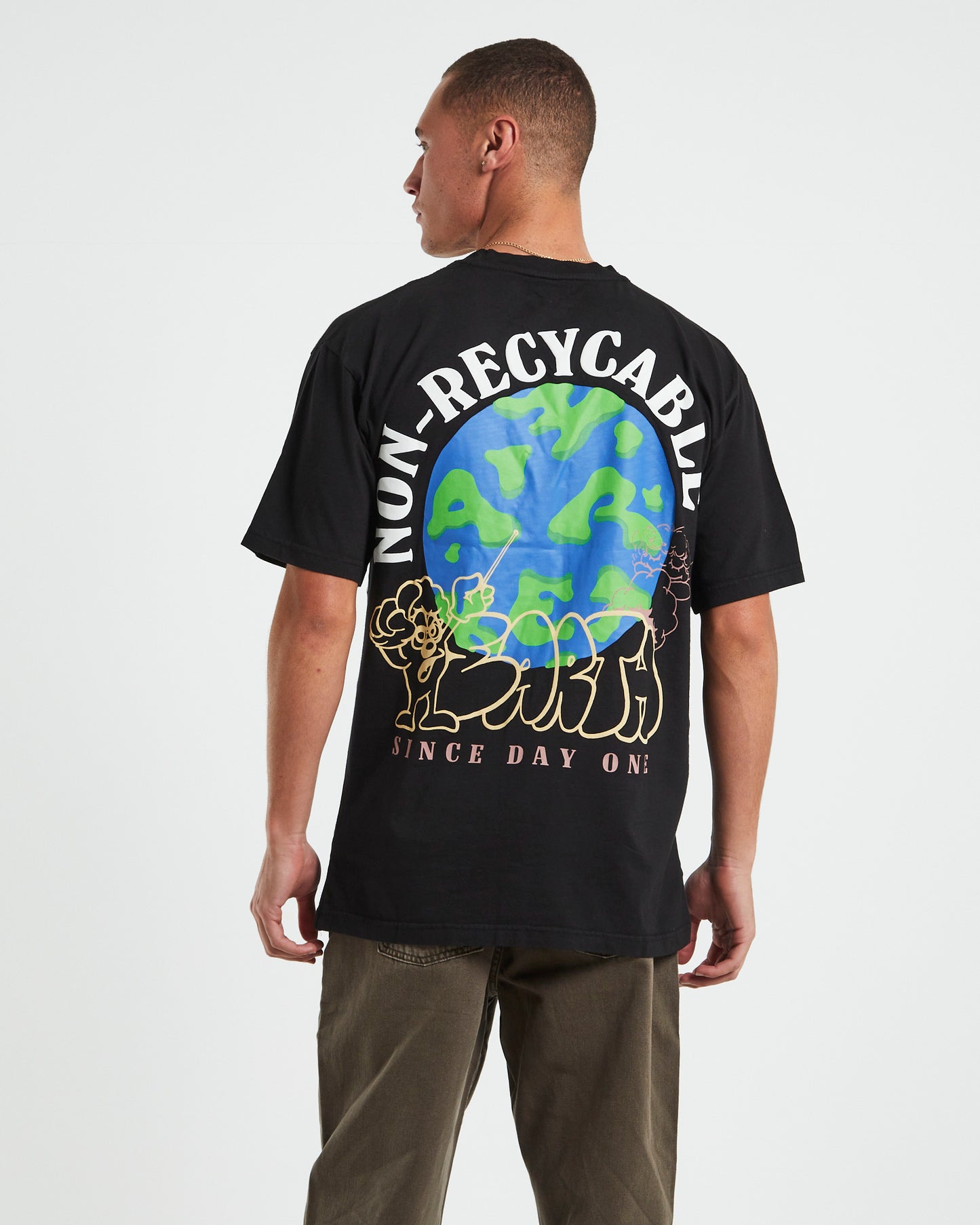 Nature Is Home Short Sleeve T-Shirt in Vintage Black