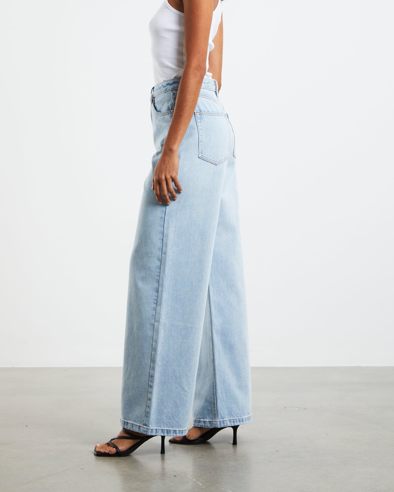 Nikita Extreme Wide Leg Jeans Maui Blue BLUE