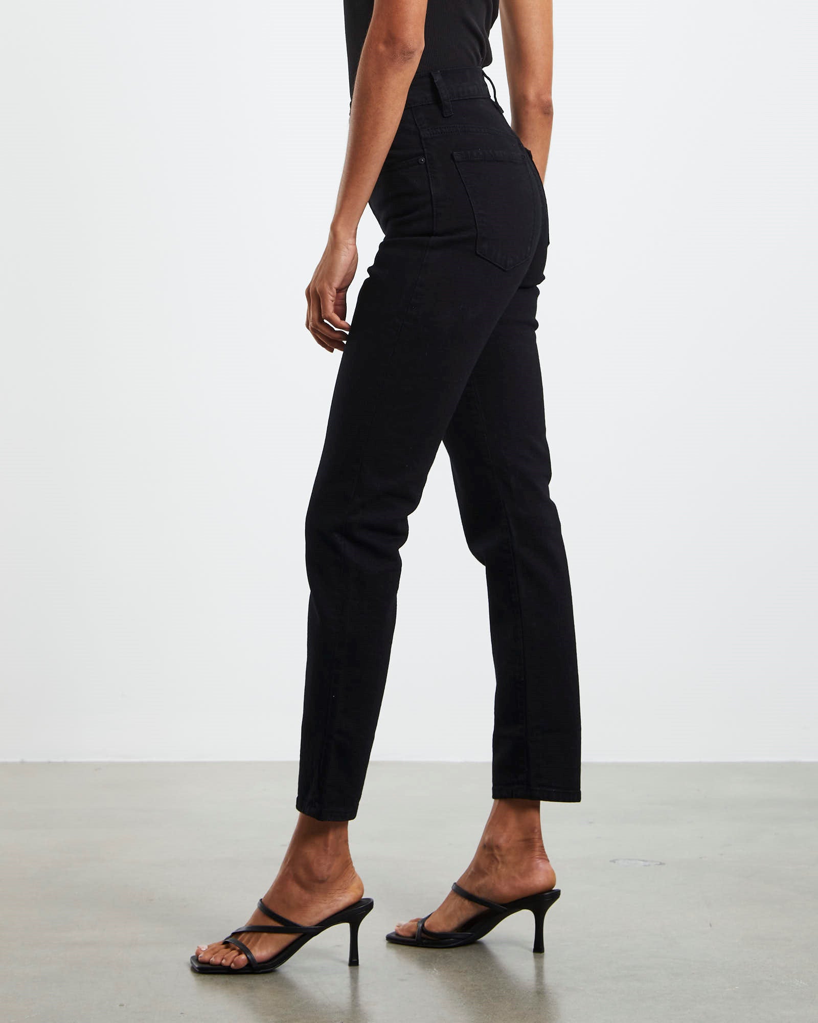 Frankie Mom Ankle Jeans Pitch Black BLACK