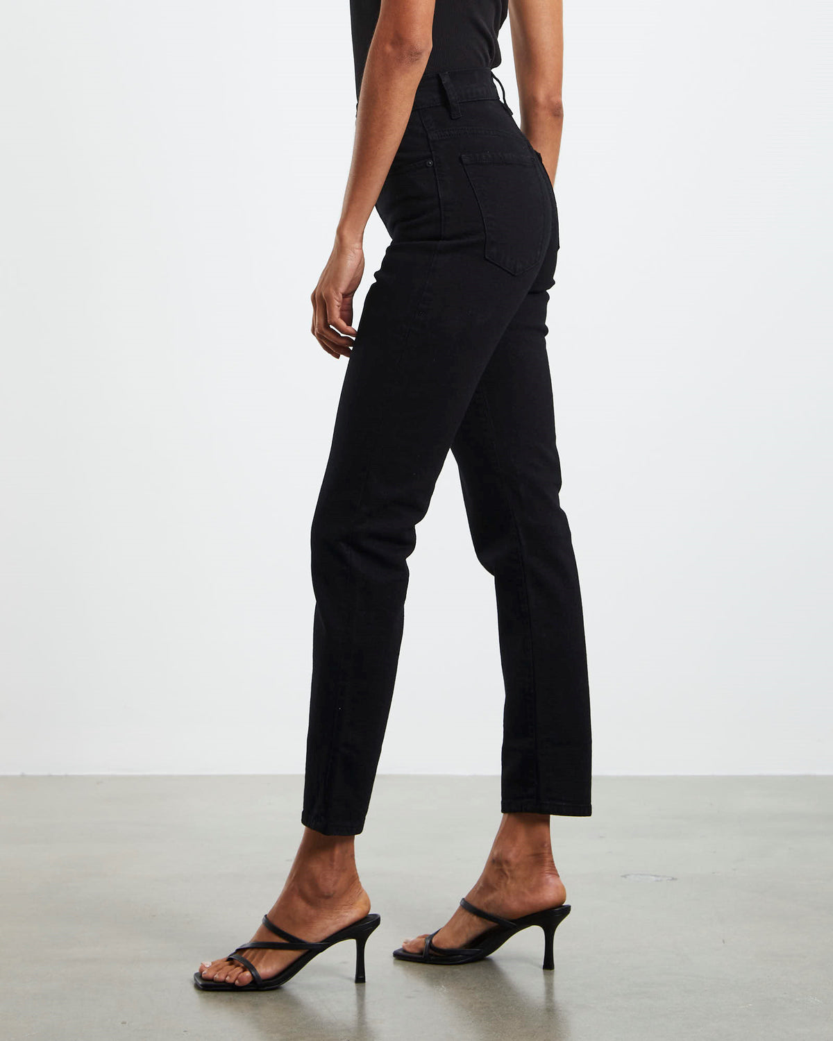 Frankie Mom Ankle Jeans Pitch Black BLACK