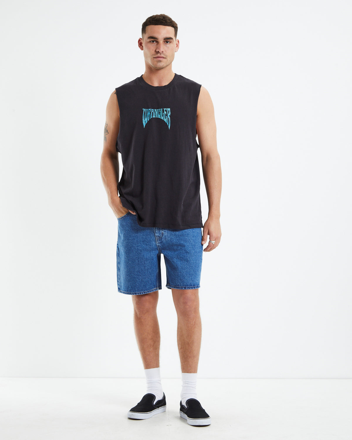 Melting Sun Muscle Tee Worn Black BLACK