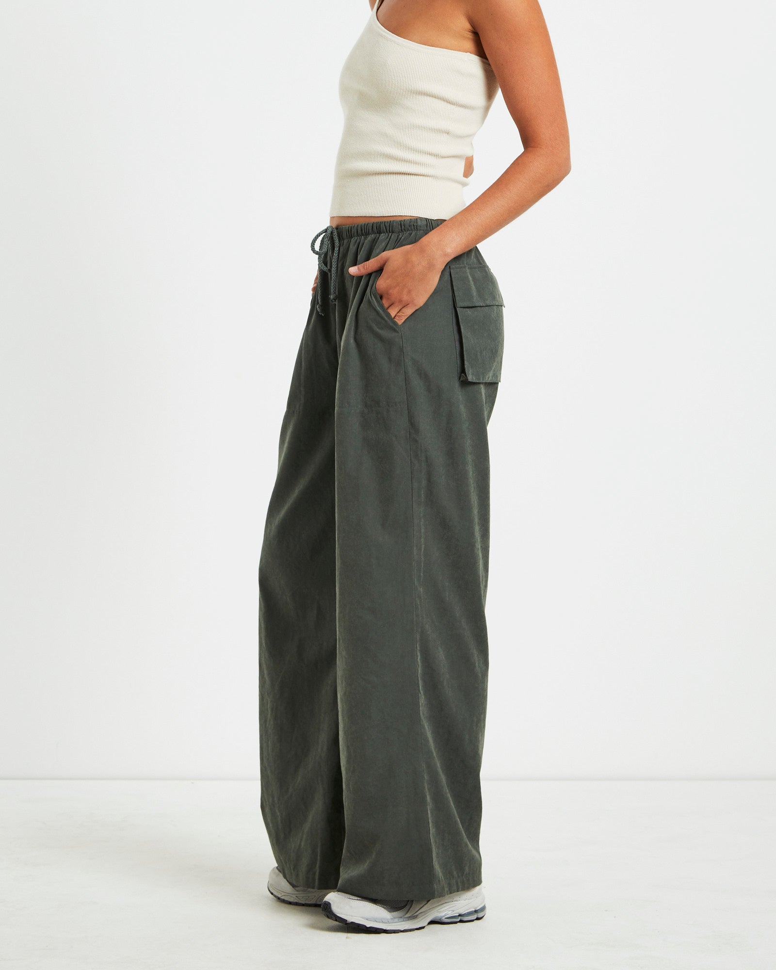 Sahara Soft Drape Coastal Pant Deep Green GREEN