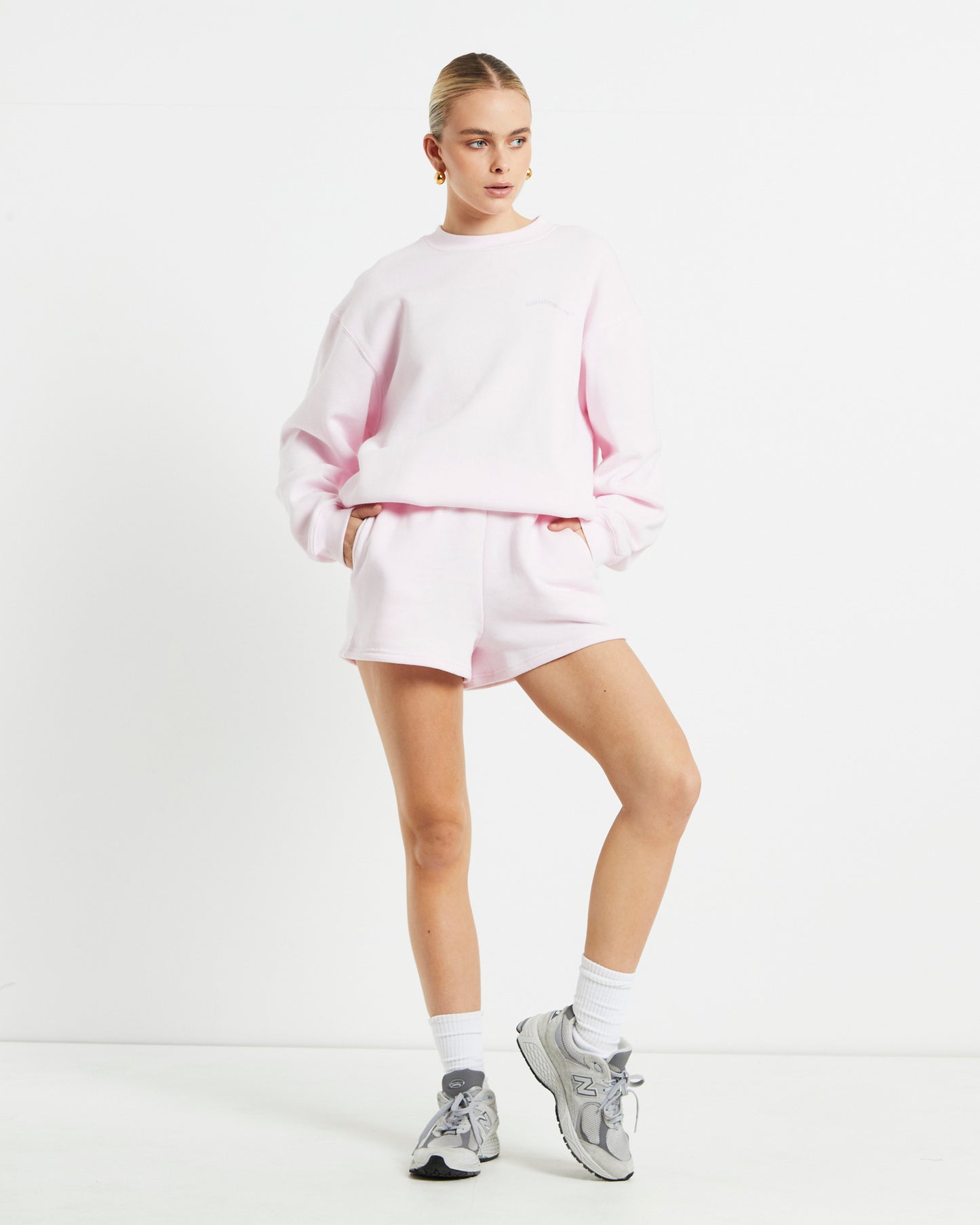 Oversized Wave Origin Fleece Crewneck Jumper in Ballet Pink