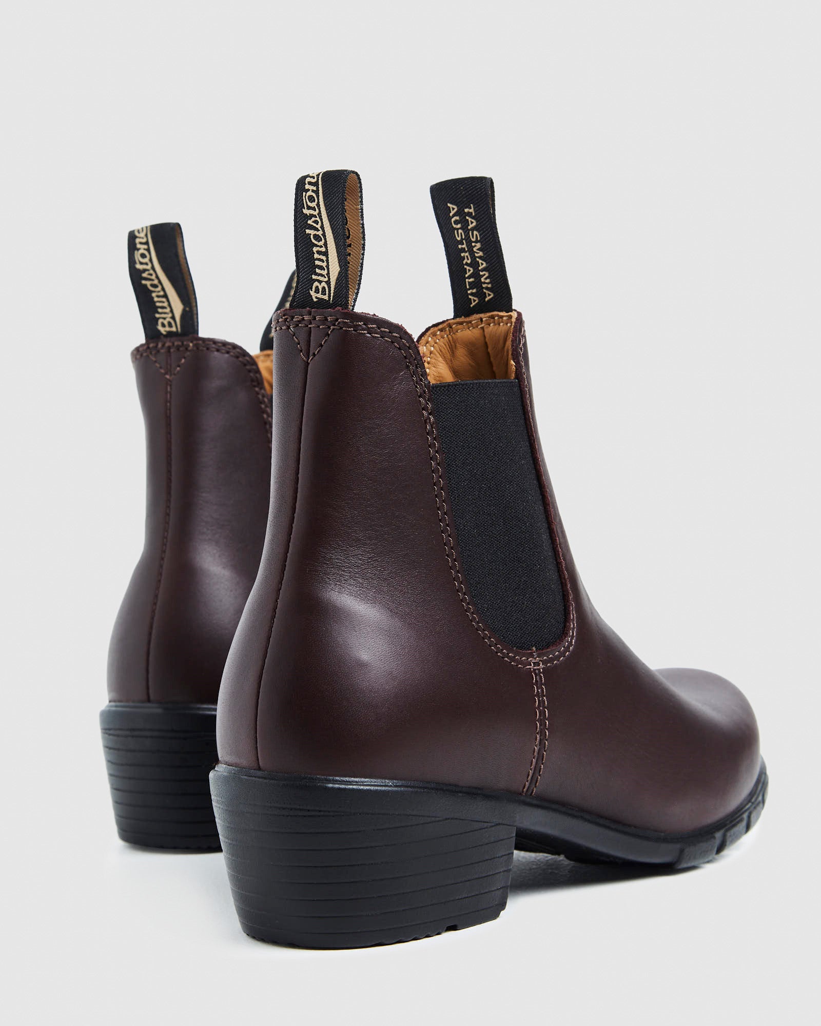 2060 Womens Heeled Boots Shiraz Red RED