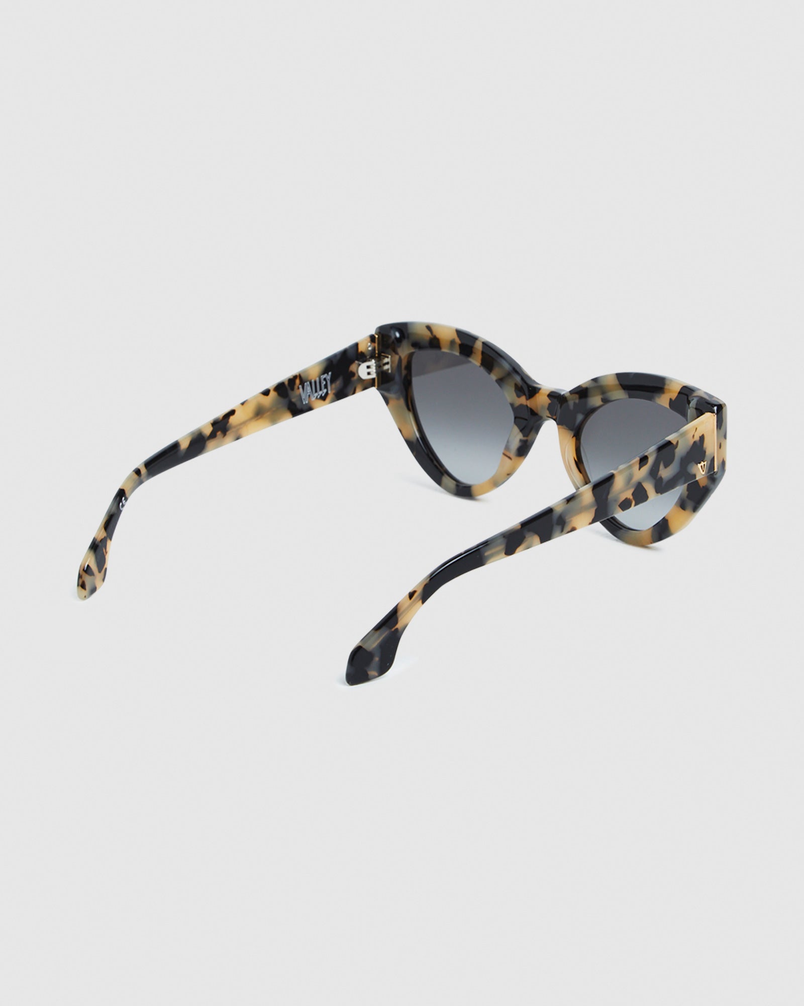Bones Sunglasses Fawn Tort ASSORTED