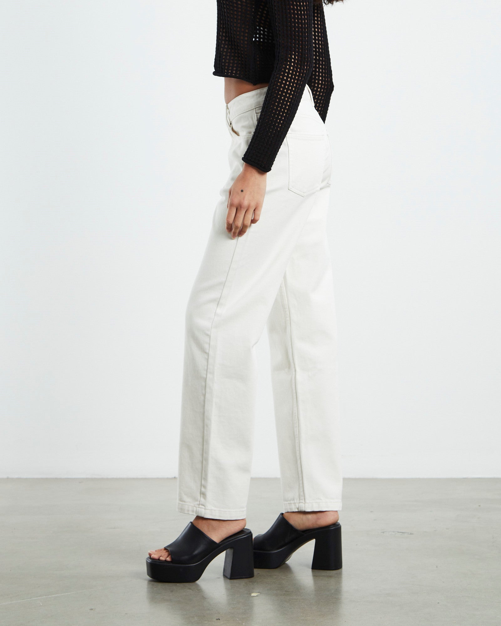 Muse Mide Rise Straight Dad Jean Vintage Ecru