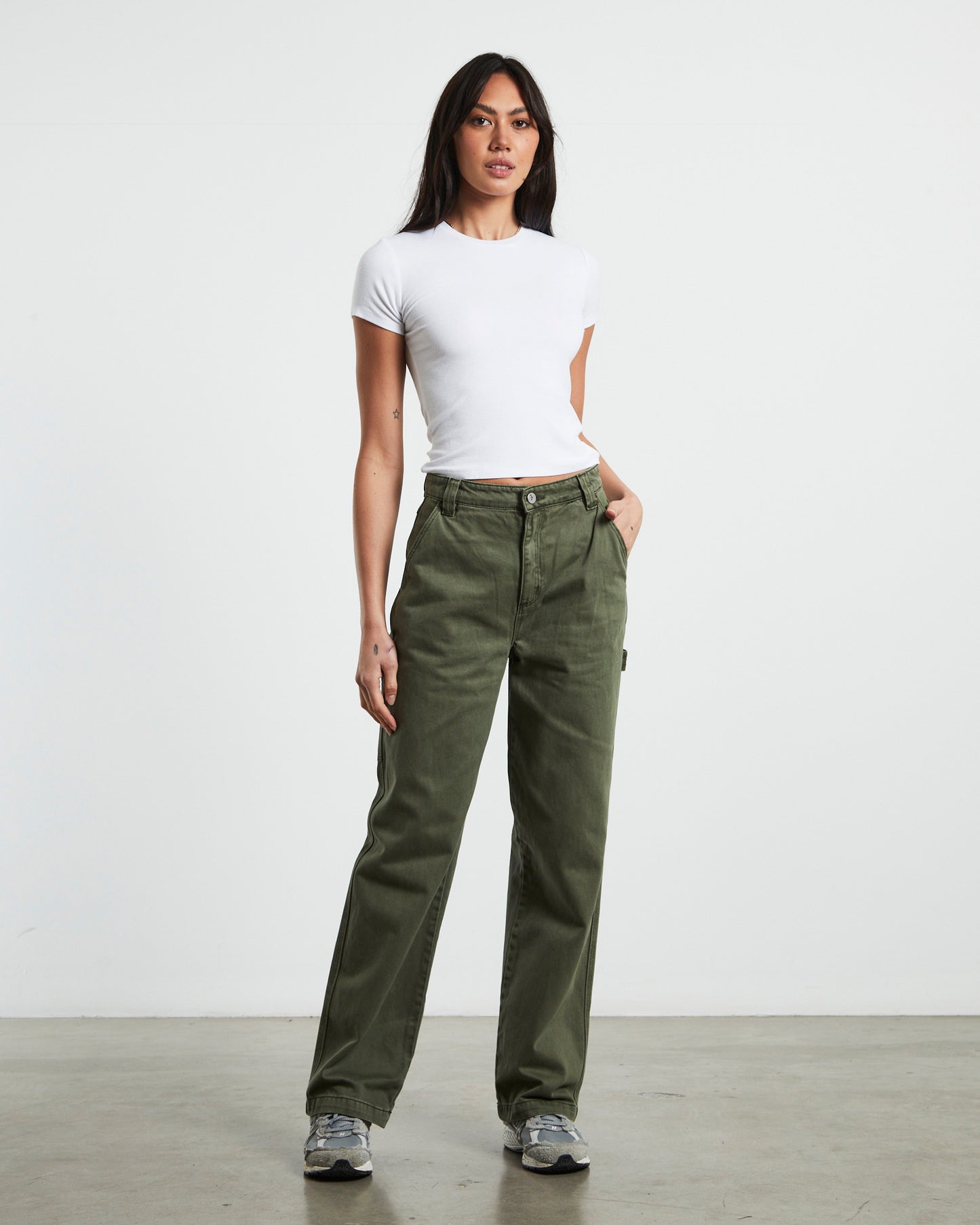A Carrie Carpenter Jeans Army Green