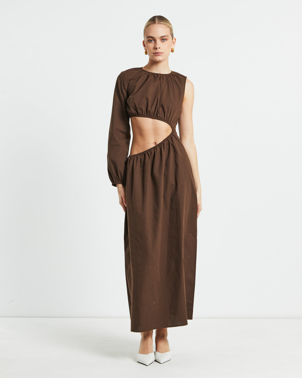 Isobel One Shoulder Cut Out Midi Dress in Chocolate BROWN