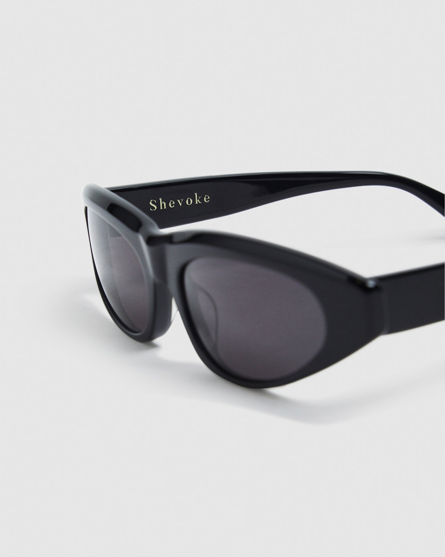 Femme Sunglasses Black