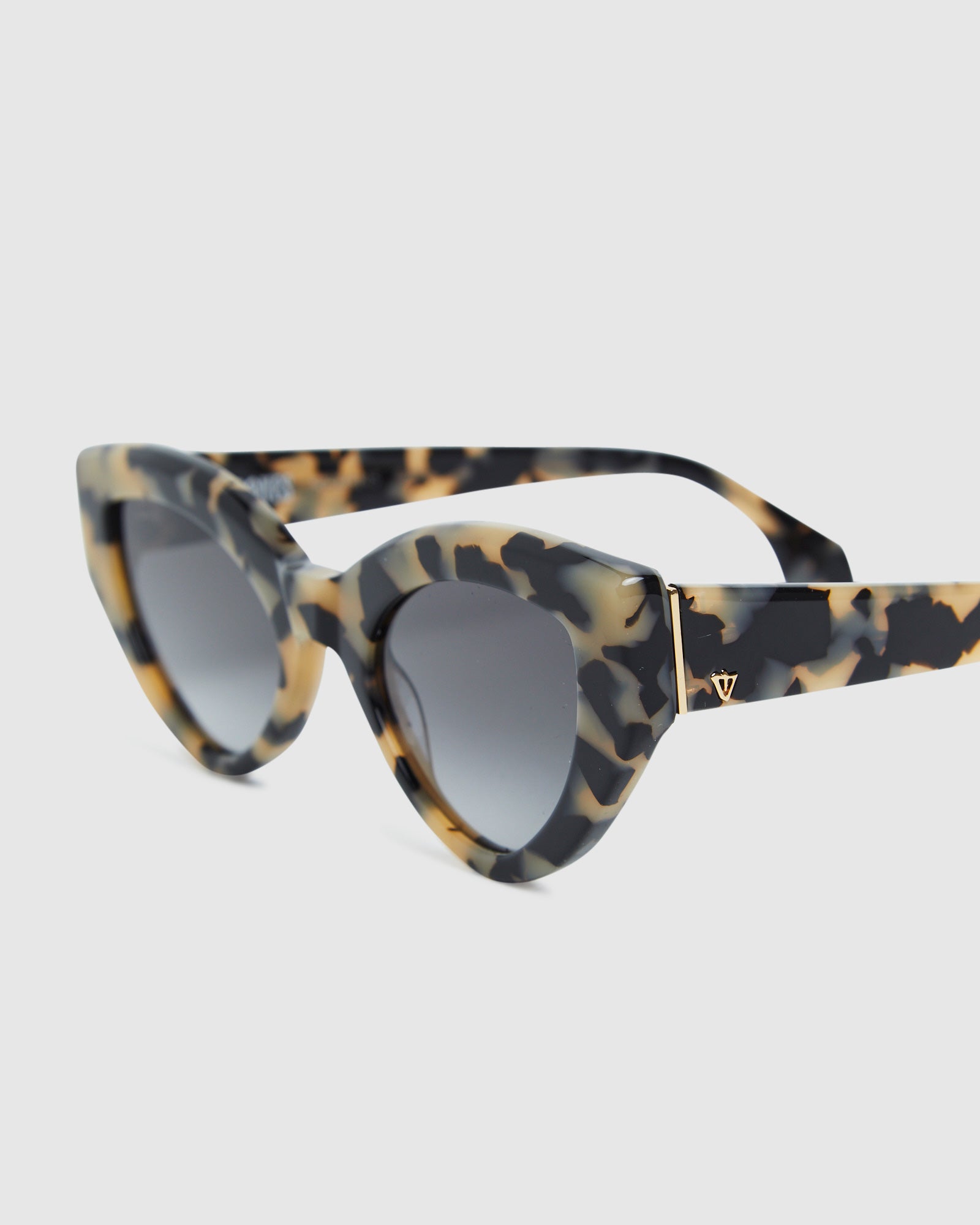Bones Sunglasses Fawn Tort ASSORTED