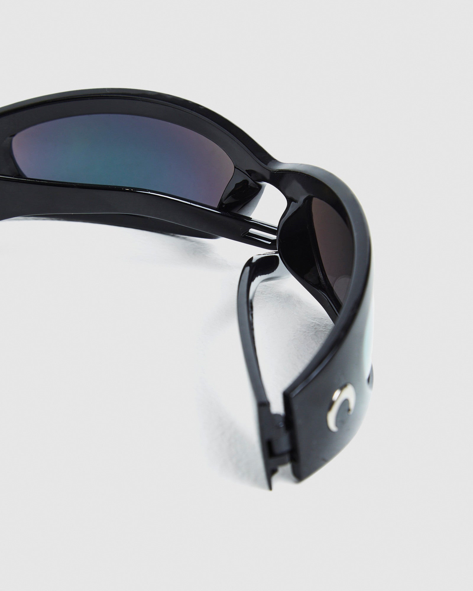 Tatum Wrap Around Sunnies Black BLACK