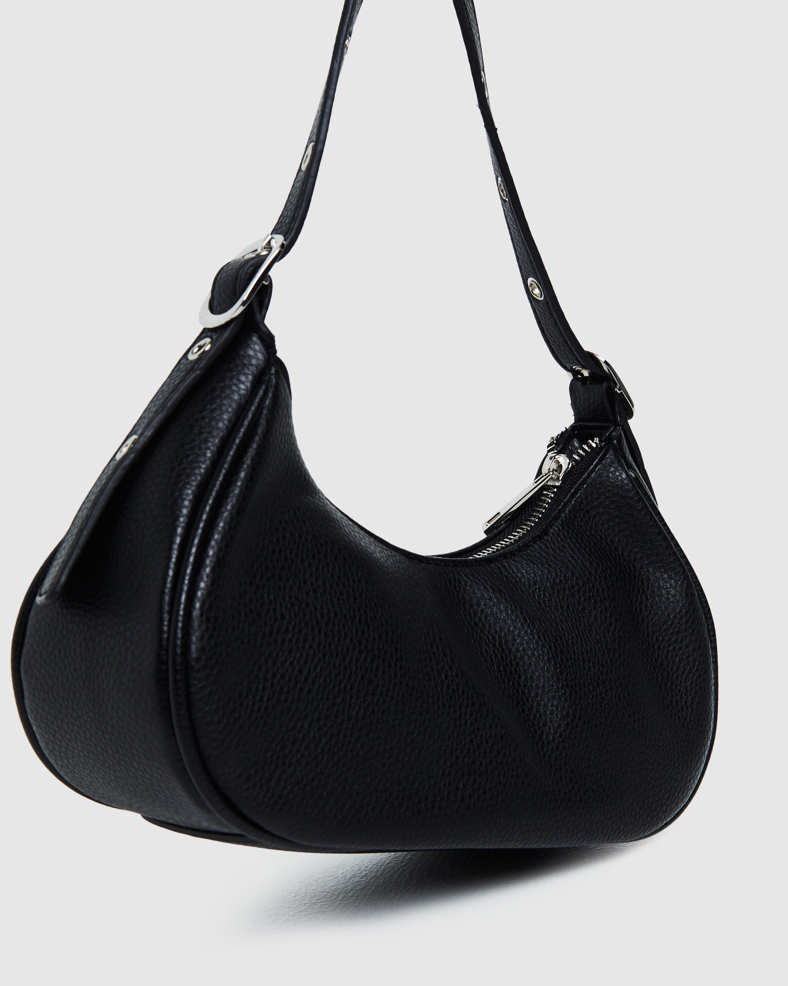 Moto Bag Black Pebble/Silver BLACK