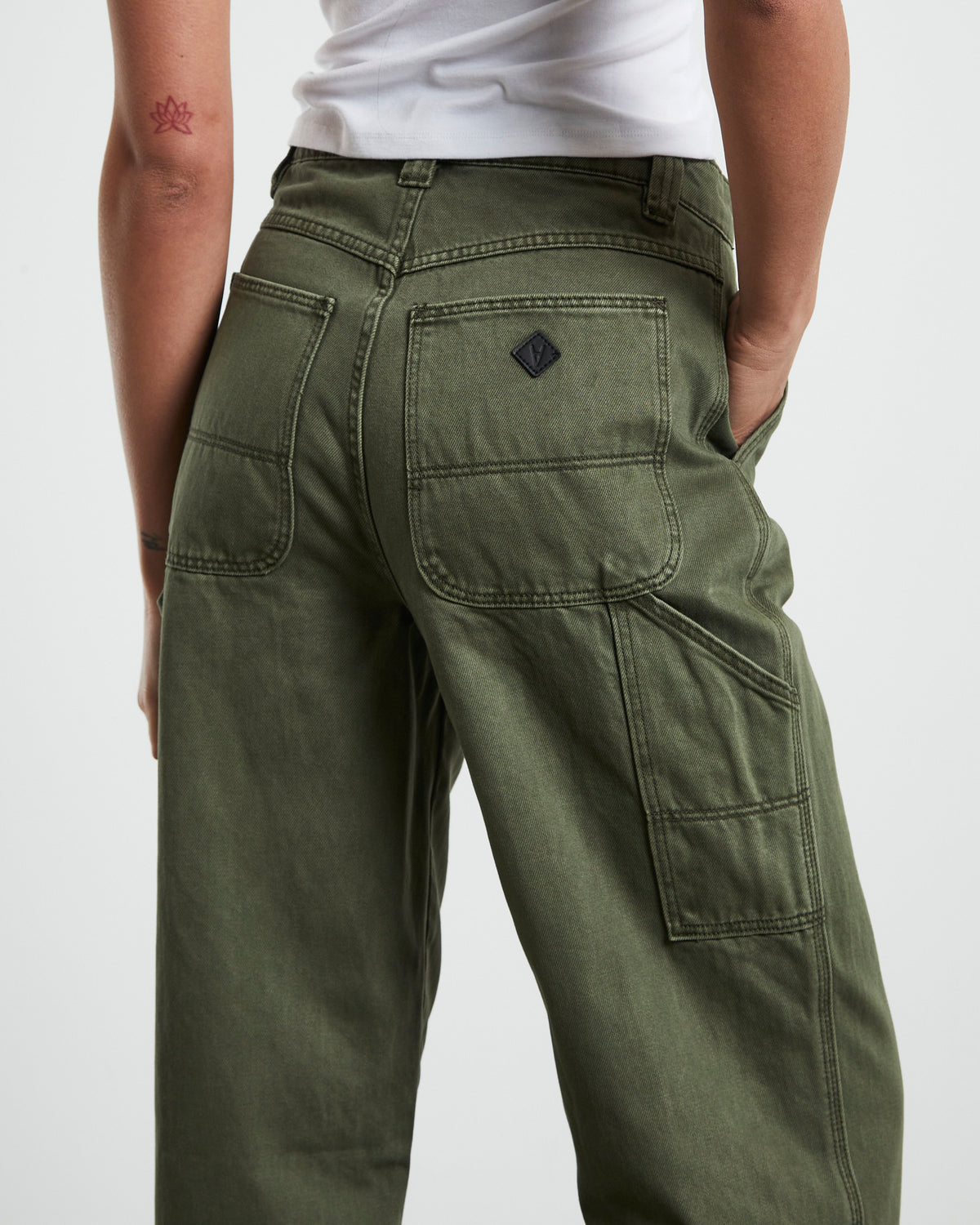 A Carrie Carpenter Jeans Army Green GREEN