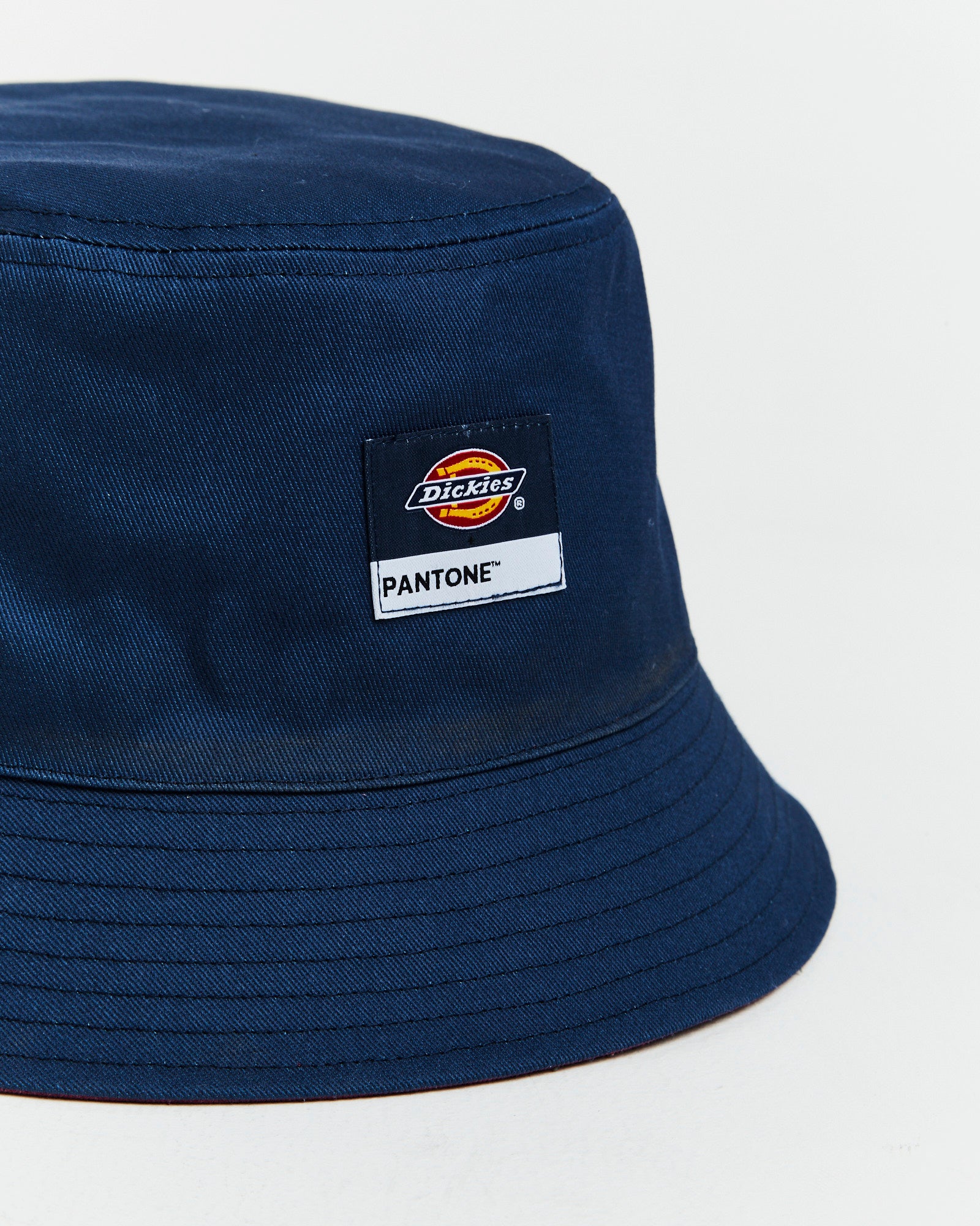 Reversible Bucket Hat in Dark Denim and Malaga BLUE
