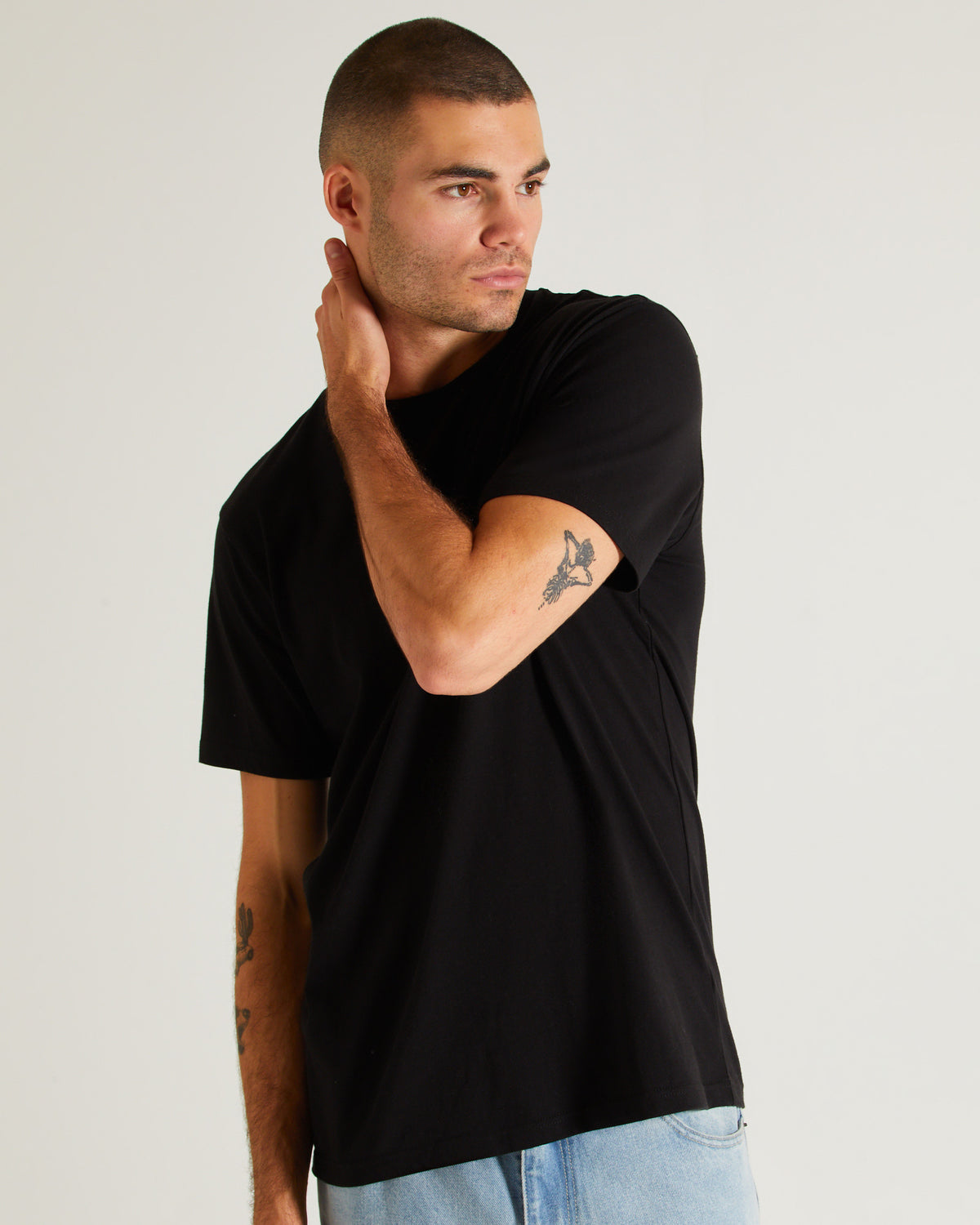 Basic Crew Neck Short Sleeve T-Shirt BLACK