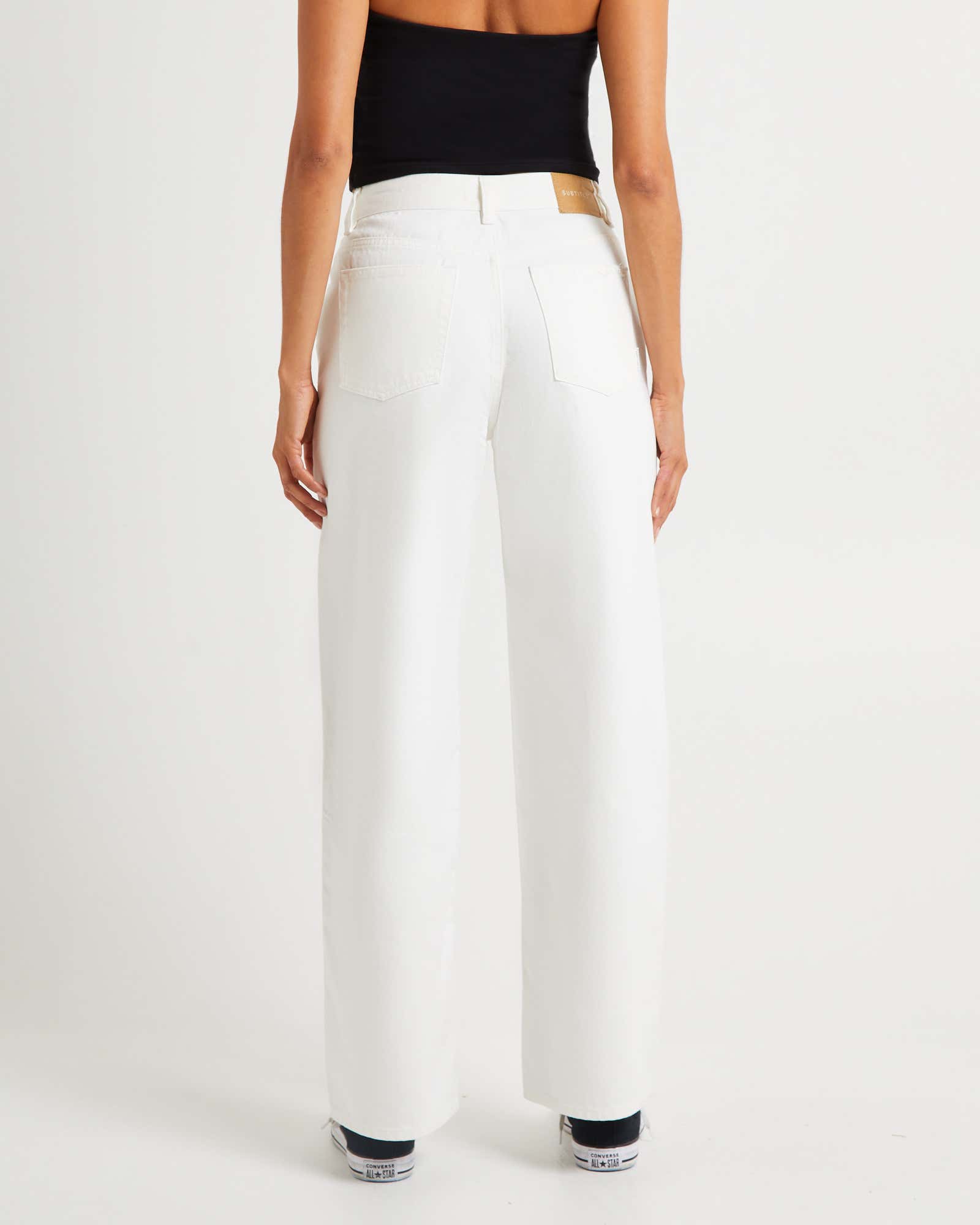 Alexa Mid Rise Relaxed Denim Jeans WHITE