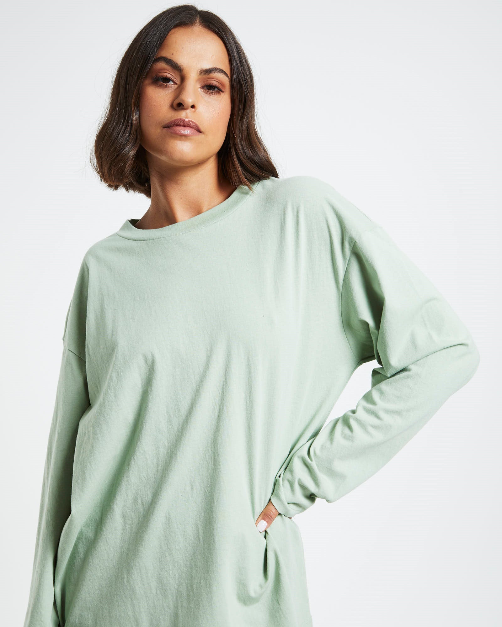 Vintage Wash Long Sleeve T-Shirt Dusty Sage Green GREEN