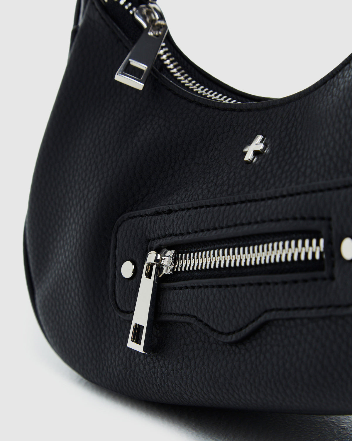 Moto Bag Black Pebble/Silver BLACK