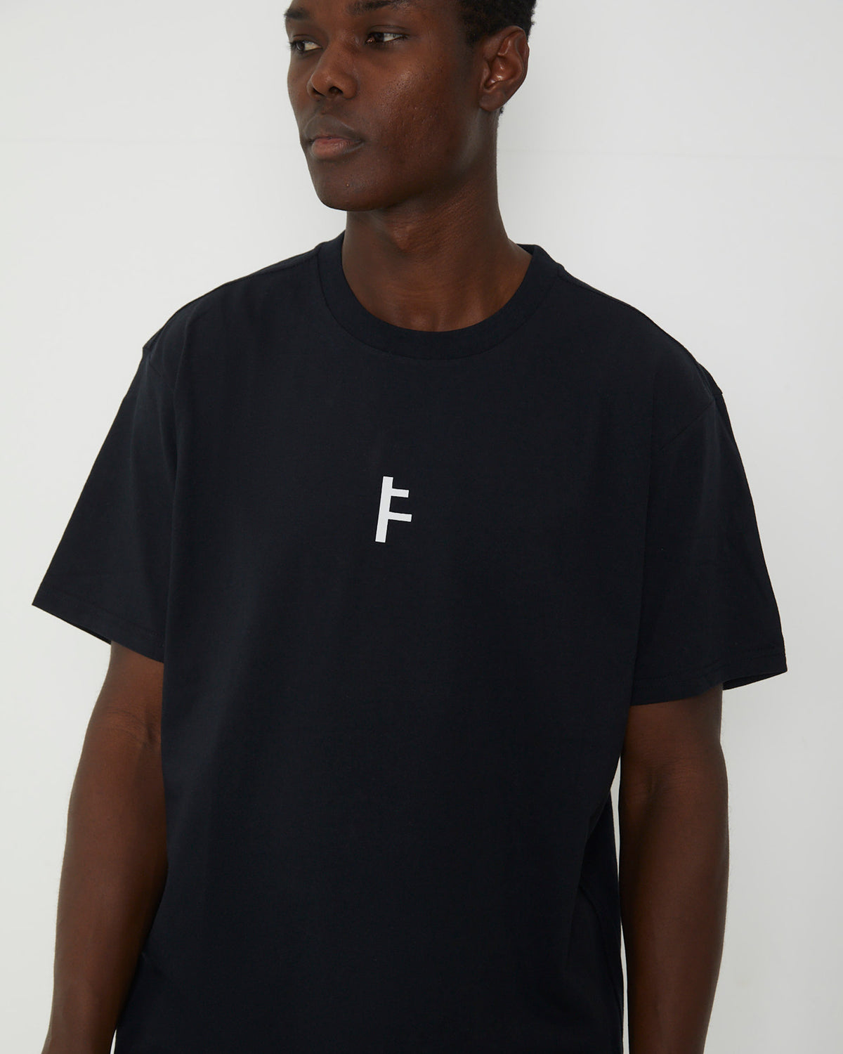 Auction Short Sleeve T-Shirt in Black BLACK